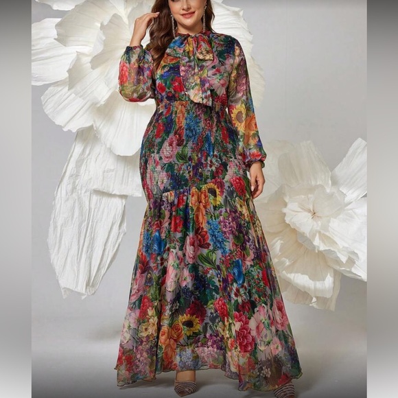 Dresses & Skirts - Floral Multicolor Maxi Dress